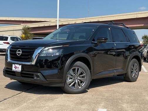 2025 Nissan Pathfinder SV FWD