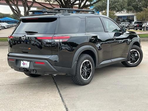 2024 Nissan Pathfinder Rock Creek 4WD