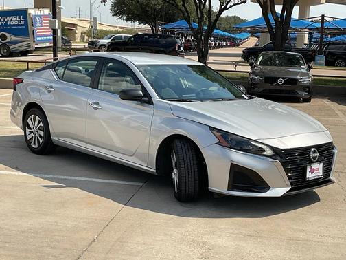 2024 Nissan Altima S FWD