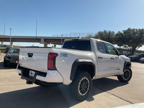 2025 Toyota Tacoma TRD Off-Road