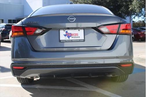 2025 Nissan Altima S FWD