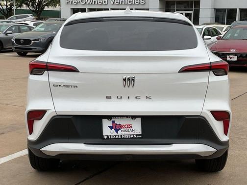 Summit White 2025 Buick Envista Preferred FWD