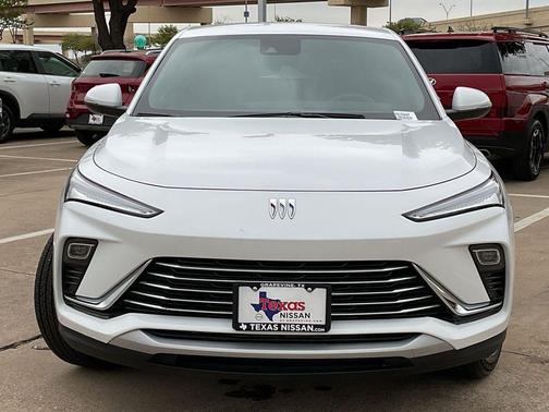 Summit White 2025 Buick Envista Preferred FWD