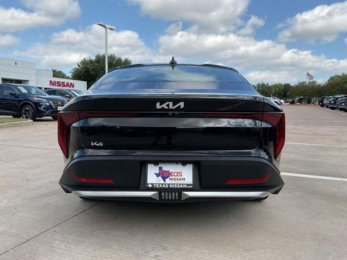 Aurora Black Pearl 2025 Kia K4 LXS