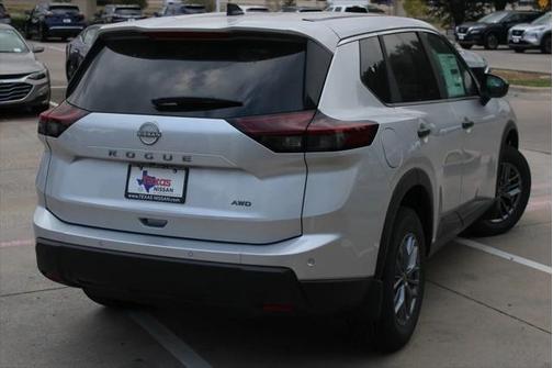 2025 Nissan Rogue S