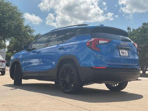 Riptide Metallic 2024 GMC Terrain SLT
