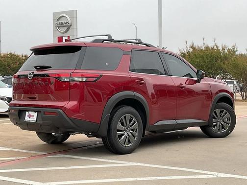 2025 Nissan Pathfinder SV FWD