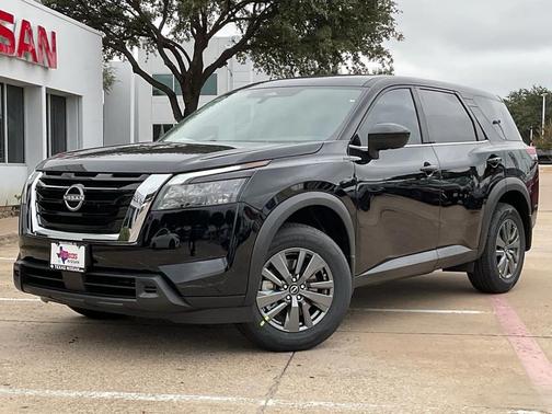 2025 Nissan Pathfinder S FWD