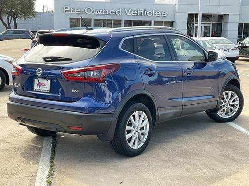 2020 Nissan Rogue Sport SV