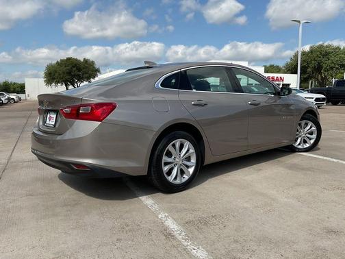 Mineral Gray Metallic 2023 Chevrolet Malibu FWD 1LT