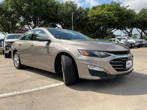 Mineral Gray Metallic 2023 Chevrolet Malibu FWD 1LT