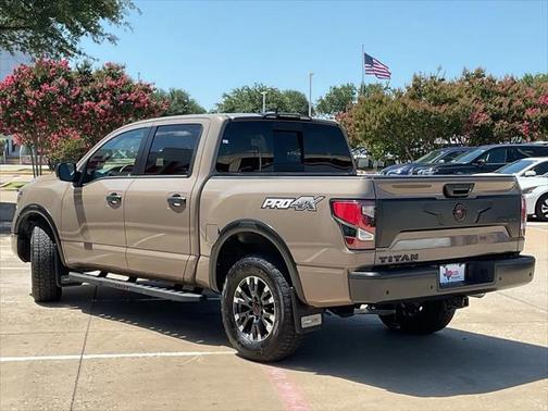 2024 Nissan Titan PRO-4X