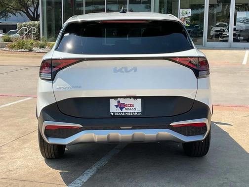 2024 Kia Sportage LX