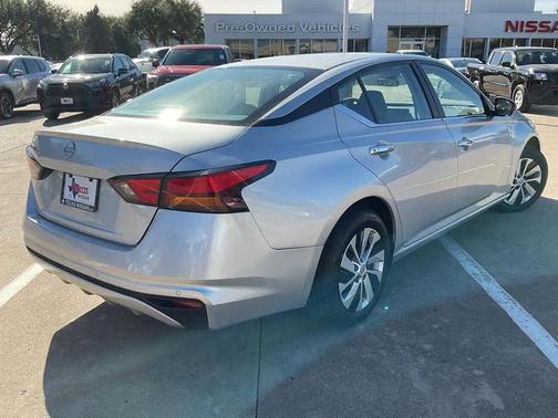 2024 Nissan Altima S FWD