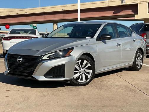 2024 Nissan Altima S FWD