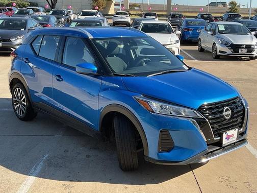 2024 Nissan Kicks SV