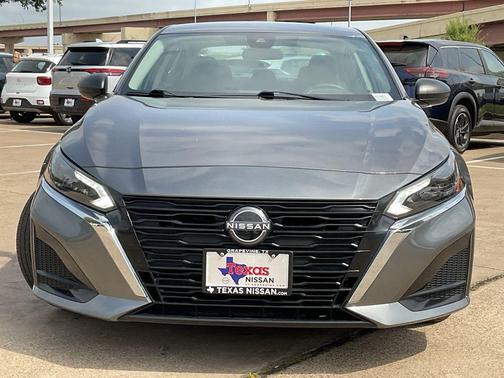 Gun Metallic 2025 Nissan Altima 2.5 SV