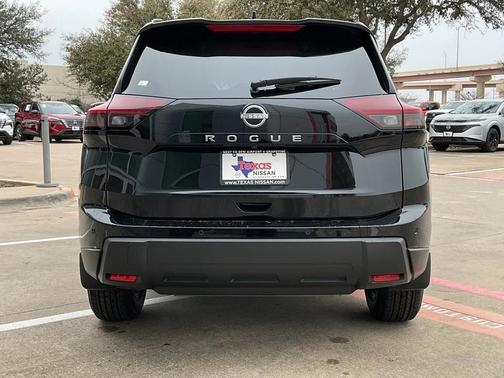 2025 Nissan Rogue S