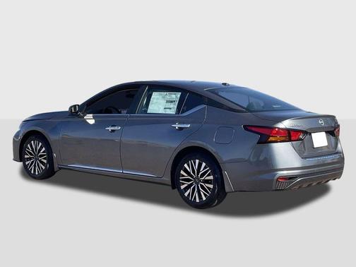 Gun Metallic 2026 Nissan Altima SV FWD