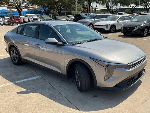 Steel Gray 2025 Kia K4 LXS