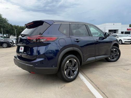 Deep Ocean Blue Pearl 2025 Nissan Rogue SV