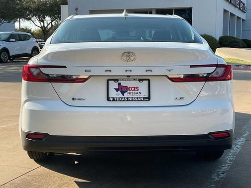 2025 Toyota Camry LE