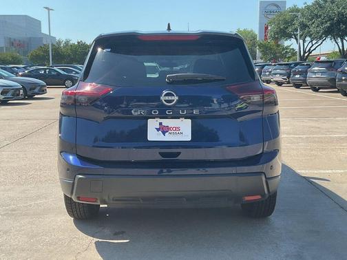 Deep Ocean Blue Pearl 2025 Nissan Rogue SV