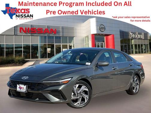 2025 Hyundai ELANTRA SEL