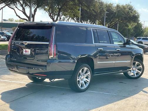 2018 Cadillac Escalade ESV Premium Luxury