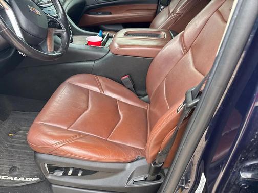 2018 Cadillac Escalade ESV Premium Luxury