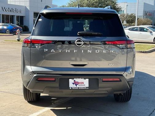 2024 Nissan Pathfinder SV FWD