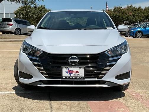 2024 Nissan Versa 1.6 SV