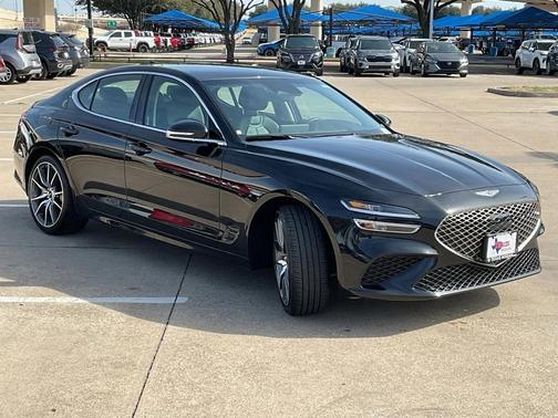 2025 Genesis G70 2.5T RWD