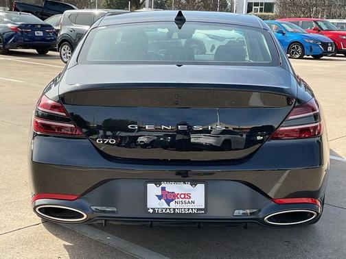 2025 Genesis G70 2.5T RWD