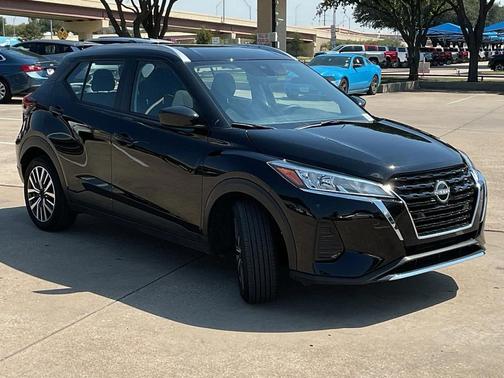 2024 Nissan Kicks SV