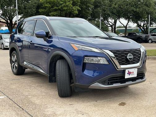 Caspian Blue Metallic 2023 Nissan Rogue SL