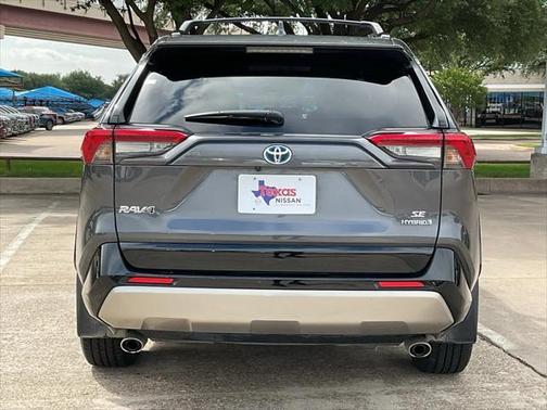 2023 Toyota RAV4 Hybrid SE