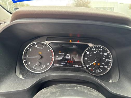 2022 Nissan Rogue SL