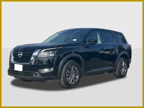 2025 Nissan Pathfinder S FWD