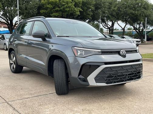 Platinum Gray 2025 Volkswagen Taos 1.5T S