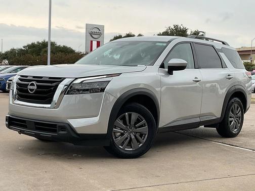 2024 Nissan Pathfinder SV FWD