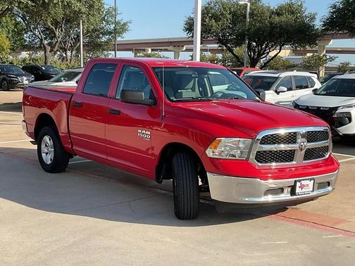 2022 RAM 1500 Classic SLT