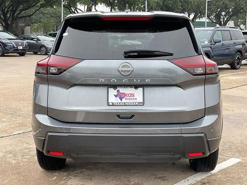 Gun Metallic 2025 Nissan Rogue SV