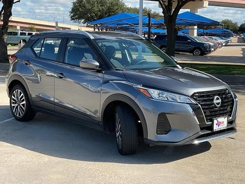 2024 Nissan Kicks SV