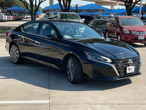 2024 Nissan Altima 2.5 SL