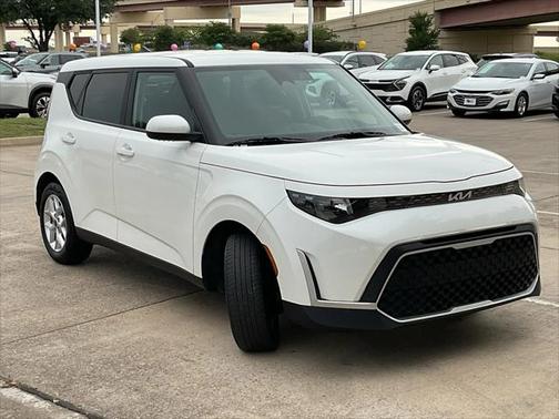 2024 Kia Soul LX