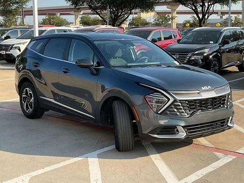 2024 Kia Sportage LX