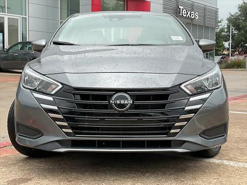 2023 Nissan Versa 1.6 SV