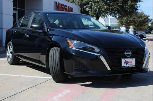 2025 Nissan Altima S FWD