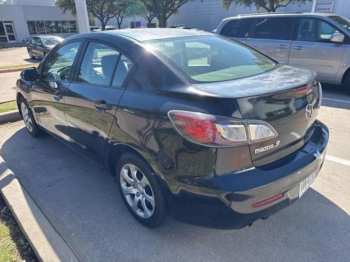 2013 Mazda Mazda3 i Sport